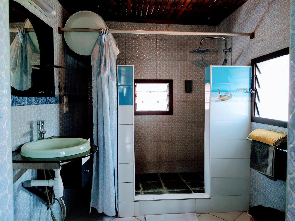 Oceanis Home & Voyages Ivato  Extérieur photo